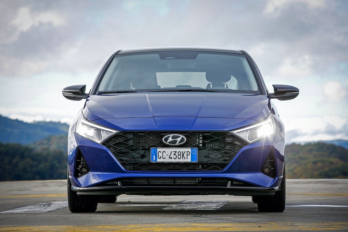 Nuova Hyundai i20: immagini ufficiali