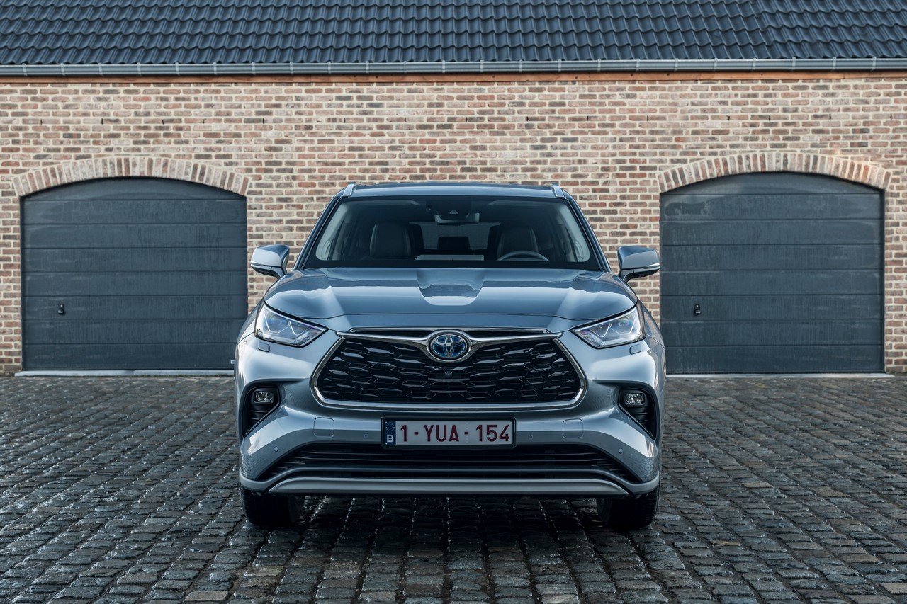Toyota Highlander 2021: nuove immagini ufficiali