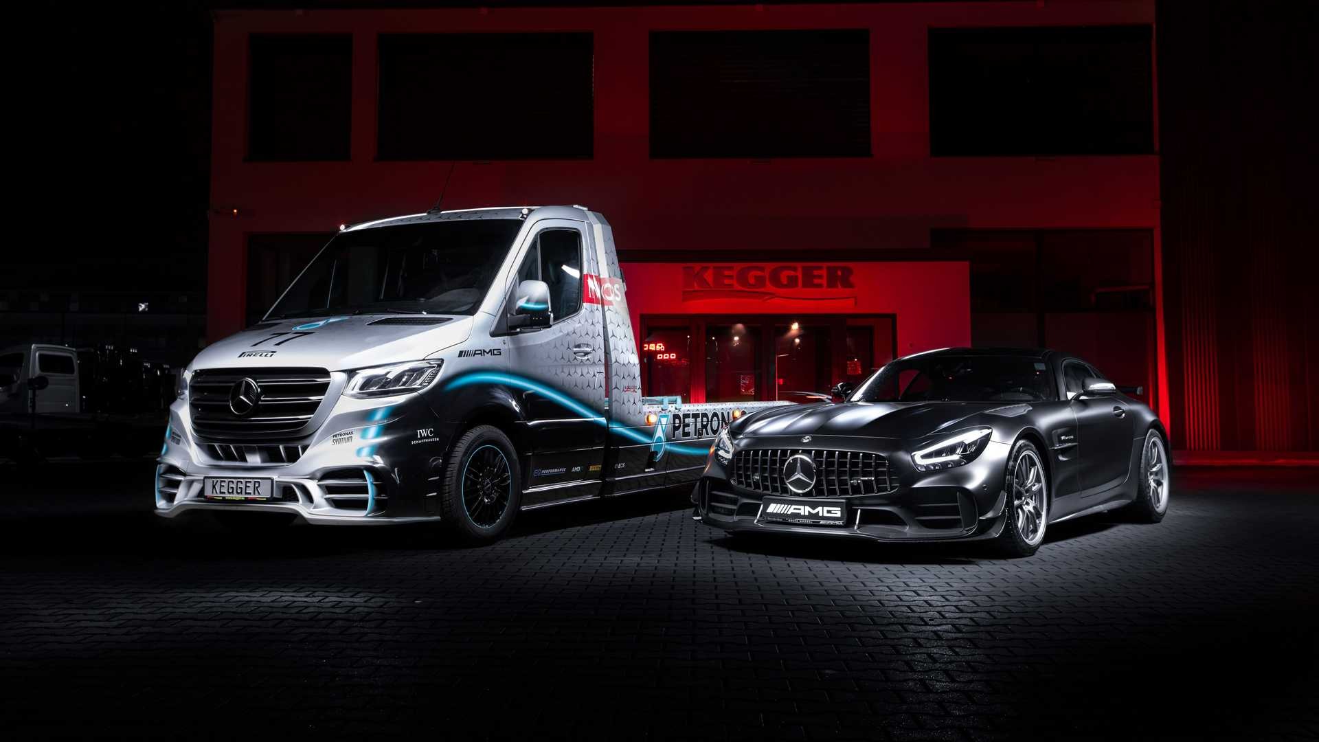 Mercedes-AMG Sprinter Petronas: carro attrezzi da F1