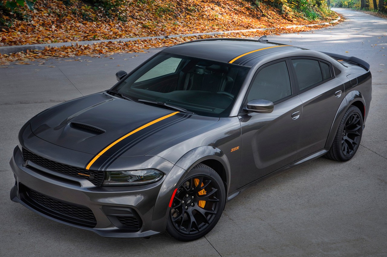 I pacchetti HEMI Orange e SRT Black per le Dodge Charger e Challenger 2022