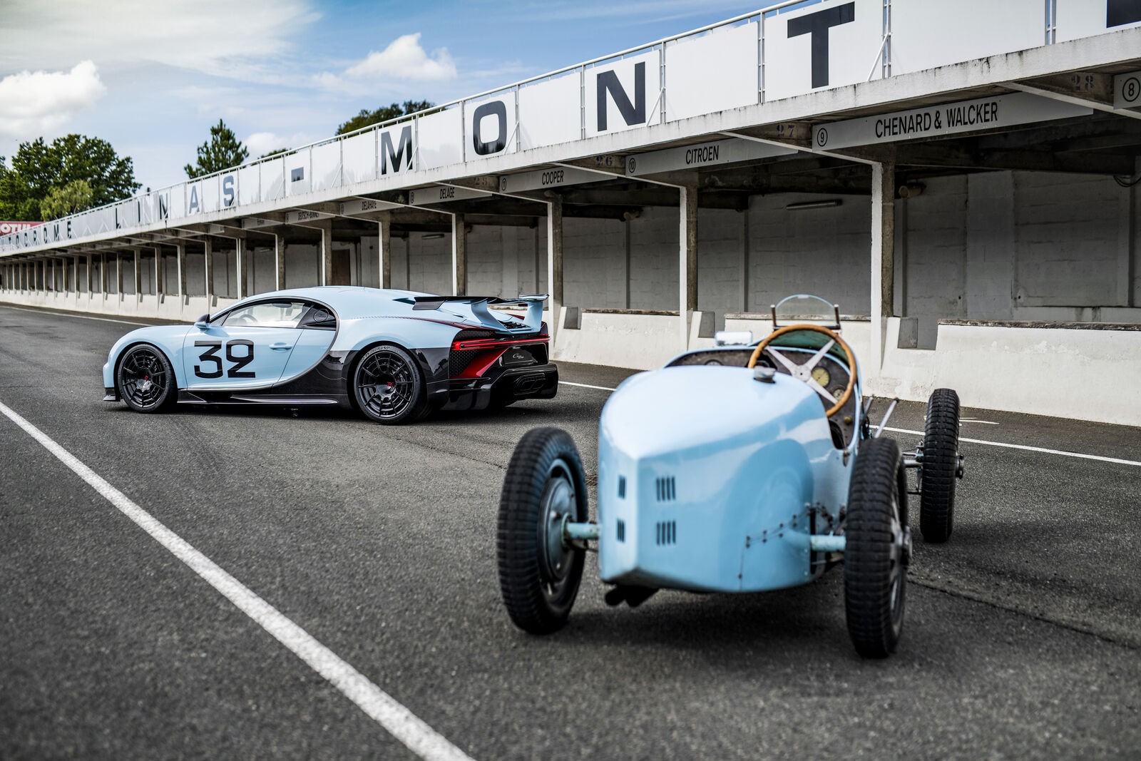 Bugatti Chiron Pur Sport "Sur Mesure": le immagini